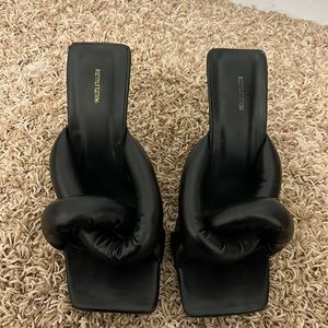 Prettylittlething Black cross heels